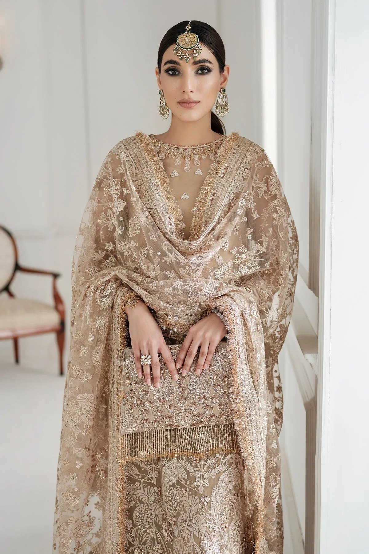 Baroque Chantelle Luxury Embroidered Collection – CH10-04